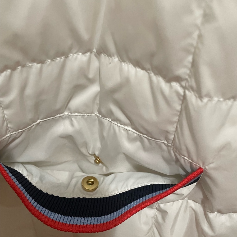 Escada Quilted down Jacket with Navy and Red Trim - Picture 9 of 16